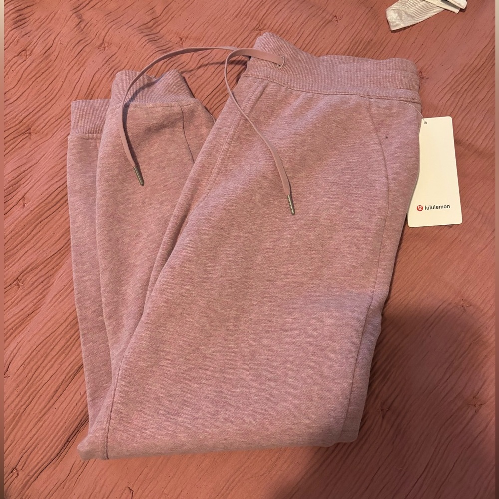 Lululemon scuba high rise jogger size 10